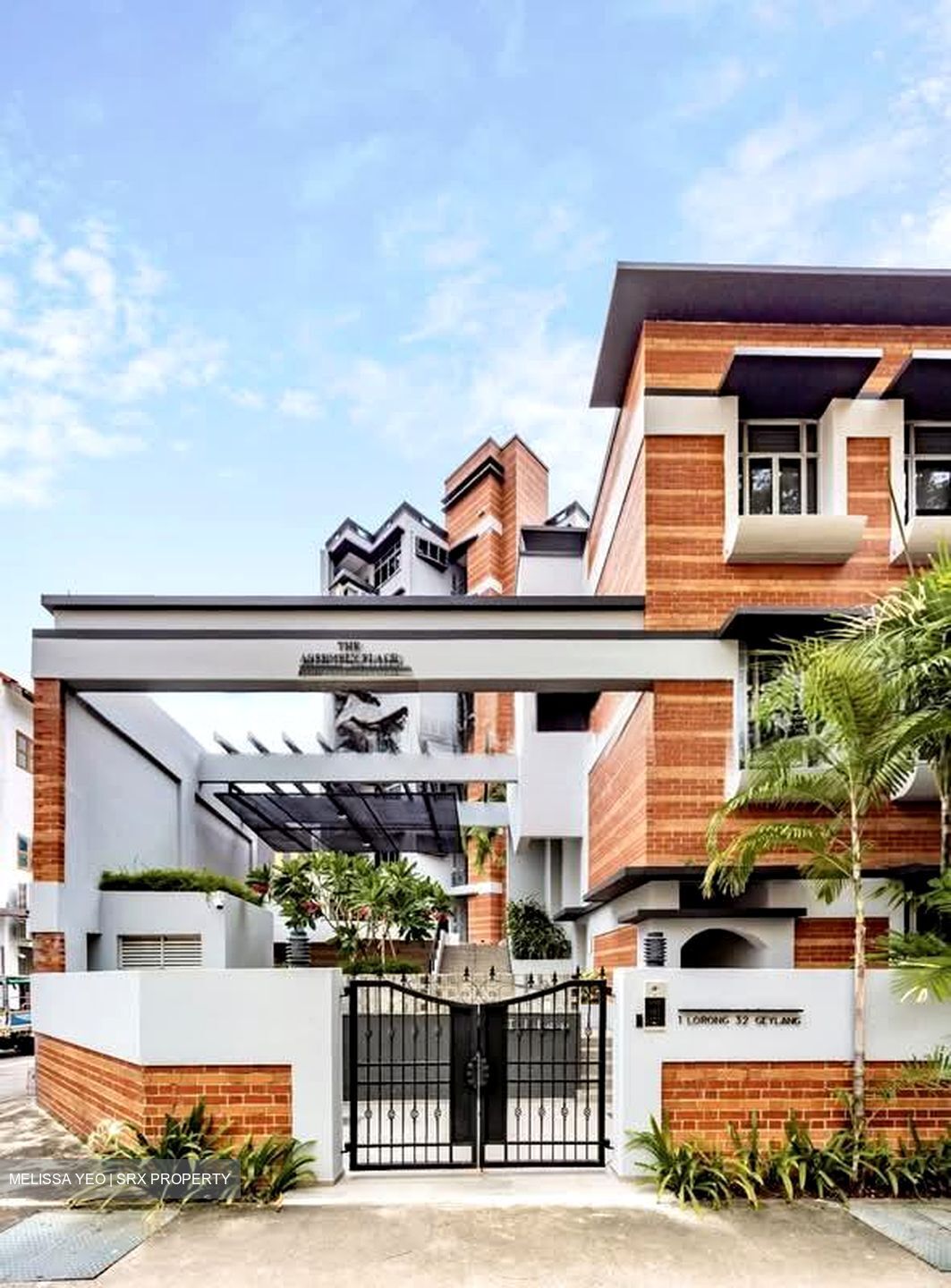 Lorong 32 Geylang (D14), Condominium #558604751